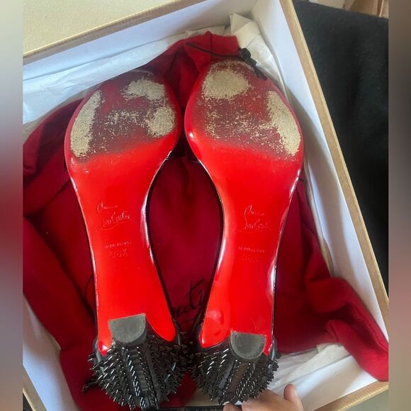 Christian Louboutin Terez heel - Picture 4 of 7